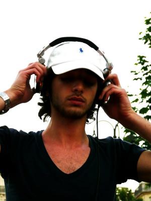 Tom Chris - 